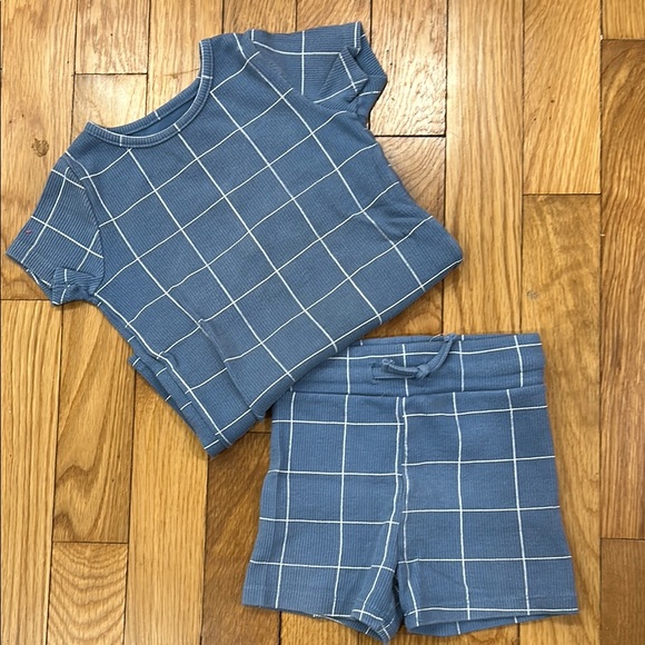 Lil Legs Analogie blue ribbed shorts set 2 pc short sleeved tee & shorts 3T - Picture 2 of 6